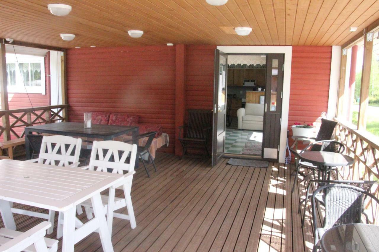Majatalo Veikeae Vuohi Hotell Lieksa Exteriör bild