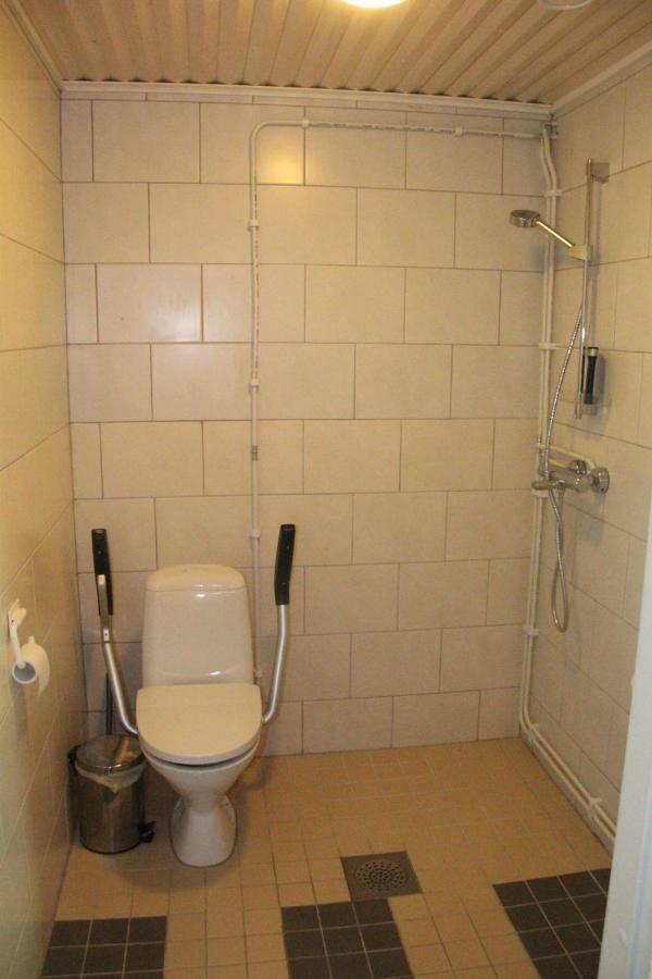 Majatalo Veikeae Vuohi Hotell Lieksa Exteriör bild