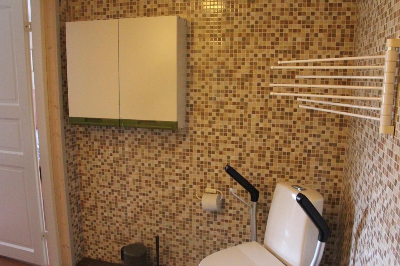 Majatalo Veikeae Vuohi Hotell Lieksa Exteriör bild
